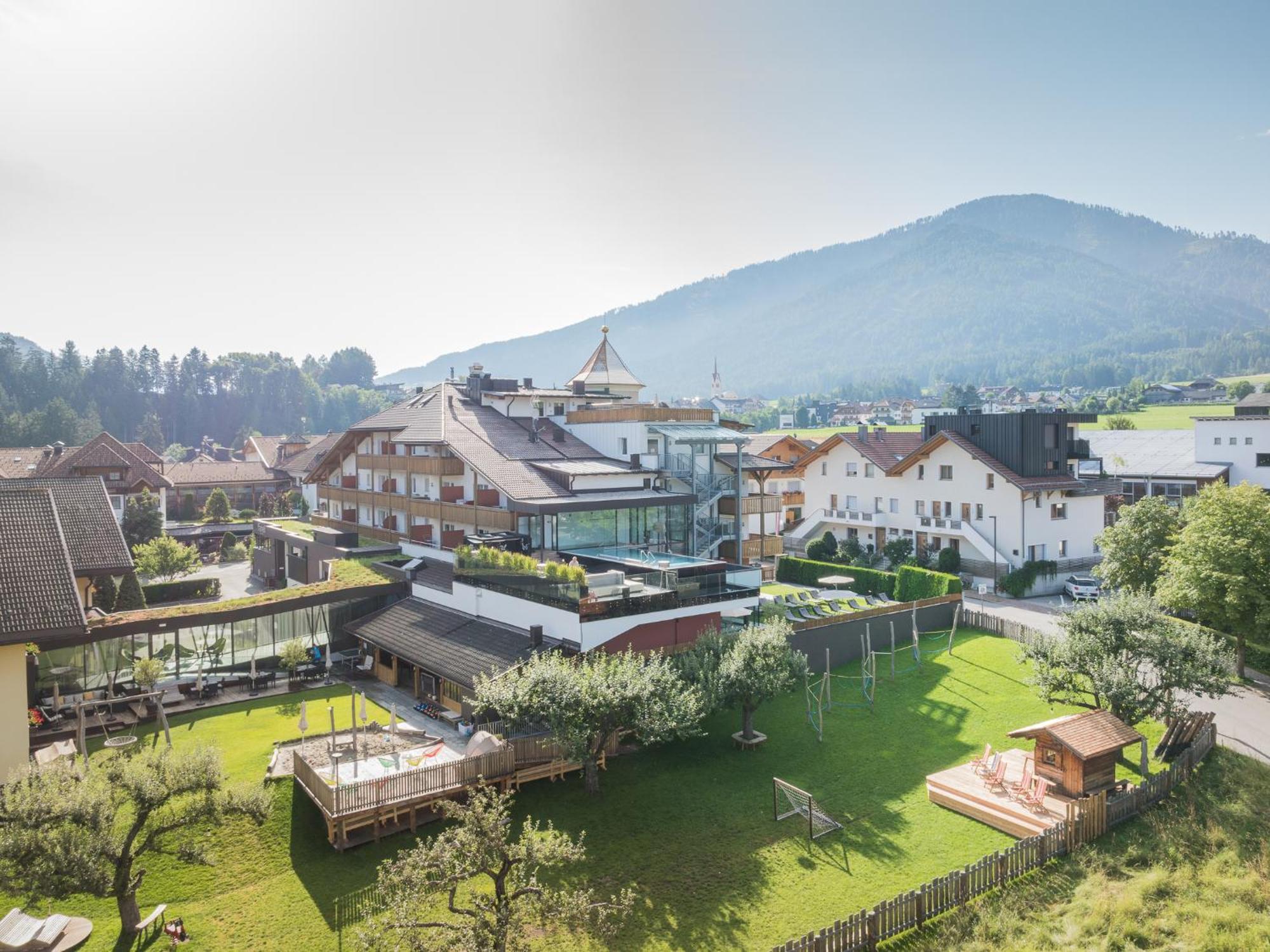 Hotel Fameli Olang 외부 사진
