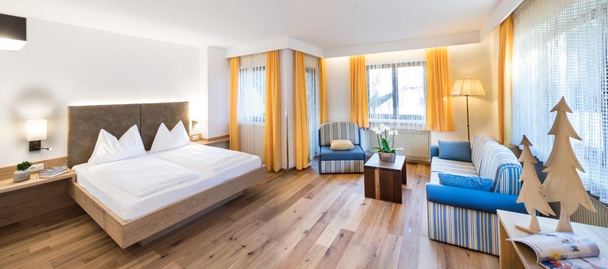 Hotel Fameli Olang 객실 사진